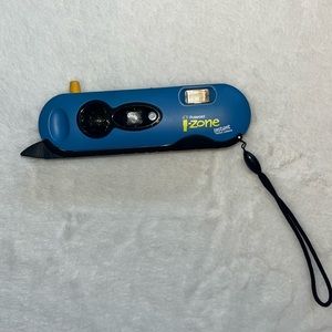 Polaroid i-Zone Instant Pocket Camera Y2k 90's Camera
